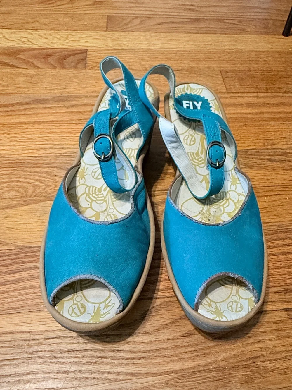 FLY London Yora Turquoise Leather Peep Toe Wedge Sandal Sz 40 -9.5us